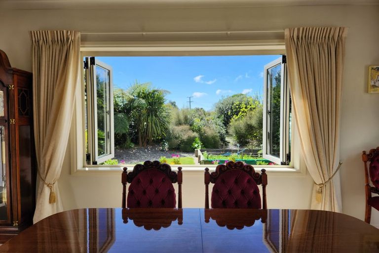 Photo of property in 1095 Queen Street East, Levin, 5571