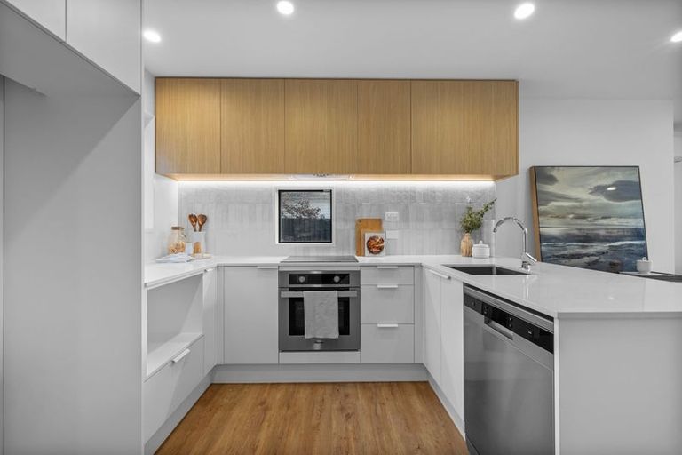 Photo of property in 2/235 Cranford Street, St Albans, Christchurch, 8014