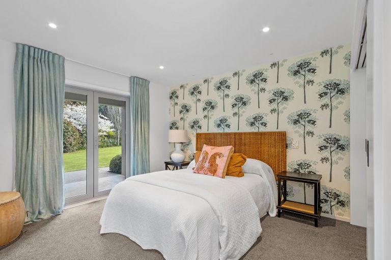 Photo of property in 519 Avonhead Road, Avonhead, Christchurch, 8042