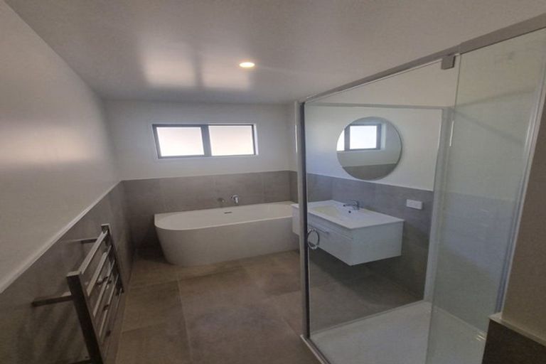 Photo of property in 7 Monterey Rise, Te Kamo, 0112