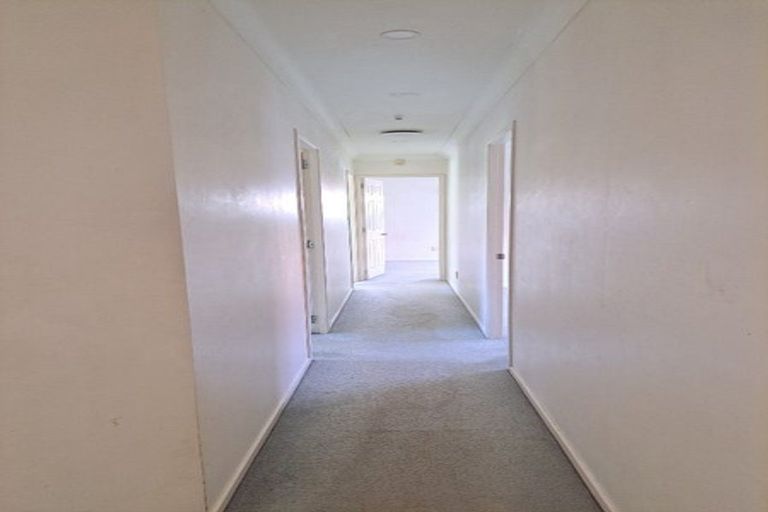 Photo of property in 6 Longford Park Drive, Takanini, 2112