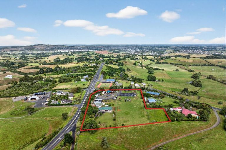 Photo of property in 1 Morgan Road, Pukekohe East, Pukekohe, 2677