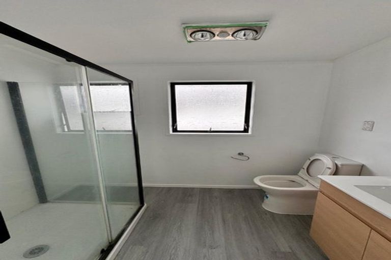 Photo of property in 2/1 Carter Place, Manurewa, Auckland, 2102