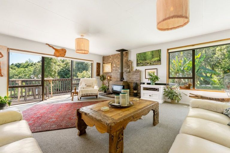 Photo of property in 223 Waitaha Road, Welcome Bay, Tauranga, 3112