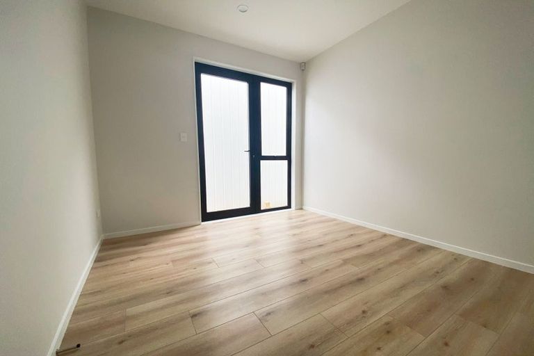 Photo of property in 15 Biokovo Street, Massey, Auckland, 0614