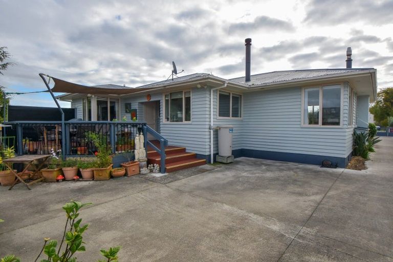 Photo of property in 240 High Street North, Carterton, 5713
