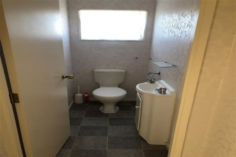 Photo of property in 24b Palmgreen Court, Stanmore Bay, Whangaparaoa, 0932