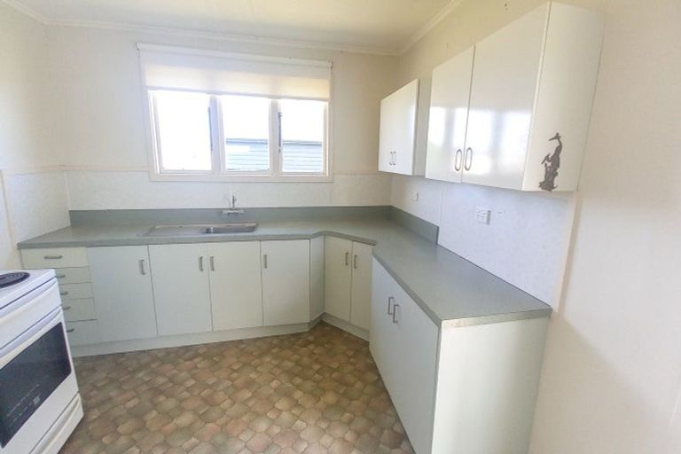 Photo of property in 6 Kirkland Street, Ohai, 9635