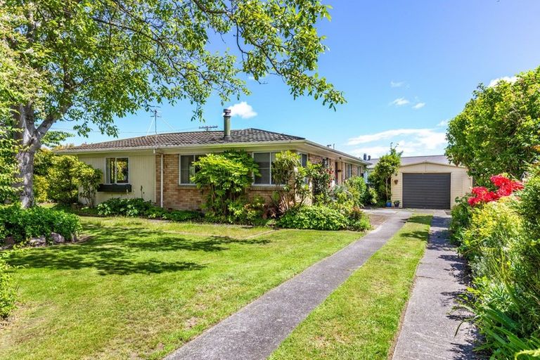 Photo of property in 1 Simkin Street, Taupo, 3330
