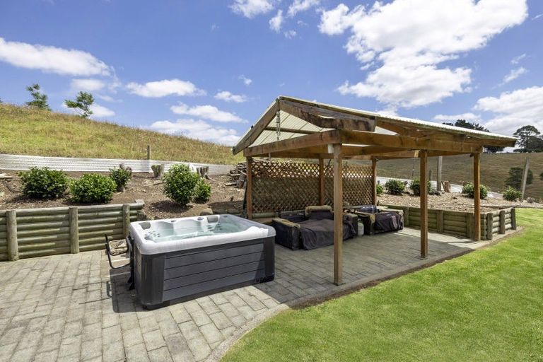 Photo of property in 261d Rotowaro Road, Huntly, 3771