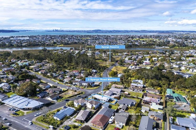 Photo of property in 3 Spargo Road, Massey, Auckland, 0614