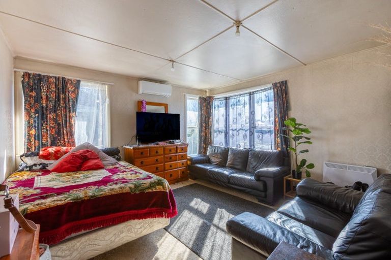 Photo of property in 13 Scully Crescent, Onekawa, Napier, 4110