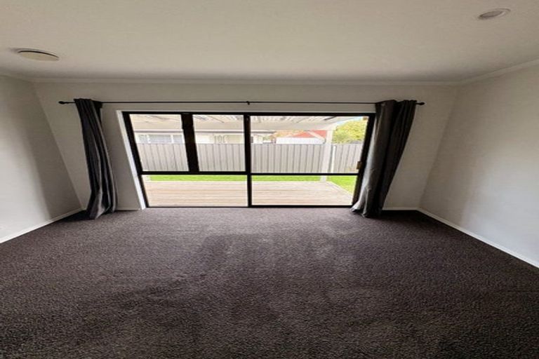 Photo of property in 12 Maadi Road, Onekawa, Napier, 4110