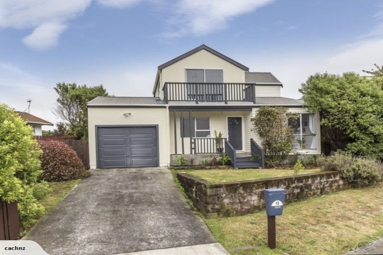 Photo of property in 13 Mallard Grove, Churton Park, Wellington, 6037