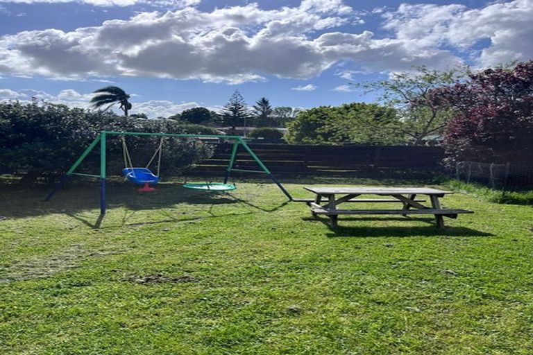Photo of property in 7 Hobart Crescent, Wattle Downs, Auckland, 2103