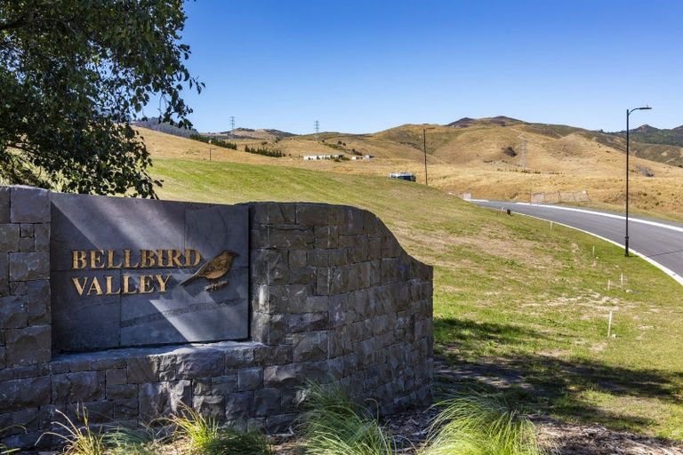 Photo of property in 2 Kahiwi Place, Kennedys Bush, Christchurch, 8025