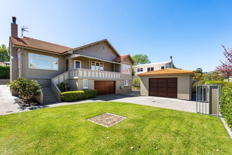 Photo of property in 11 Chambers Street, Havelock North, 4130