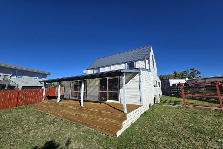 Photo of property in 3 Glamorgan Street, Northland, Wellington, 6012