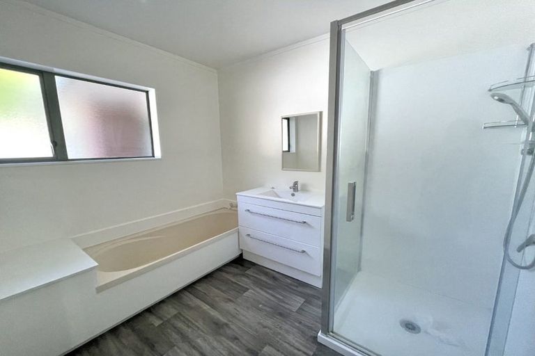 Photo of property in 5a Francis Road, Paraparaumu Beach, Paraparaumu, 5032