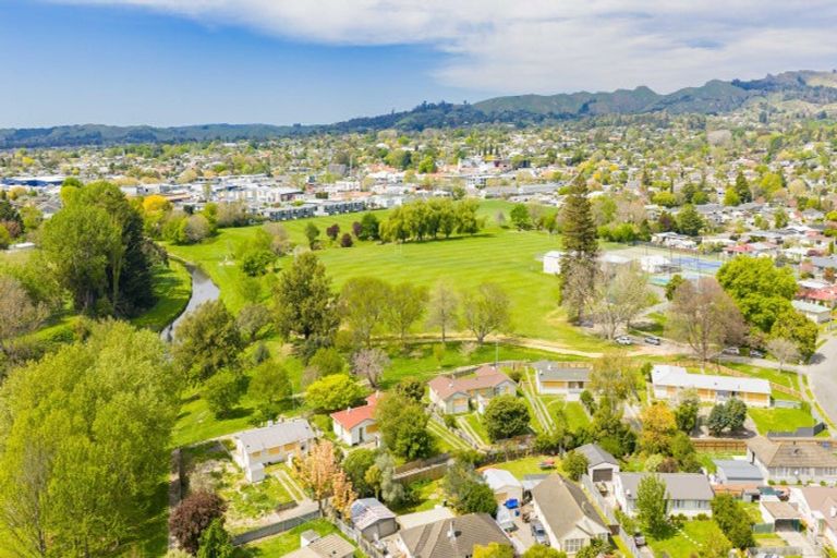 Photo of property in 4-5 Panckhurst Street, Havelock North, 4130