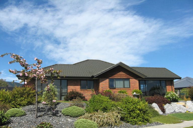 Photo of property in 11 Kingsford Drive, Stoke, Nelson, 7011