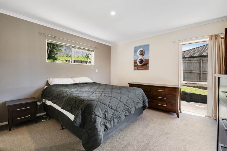 Photo of property in 31 Te Kauri Place, Helensville, 0800