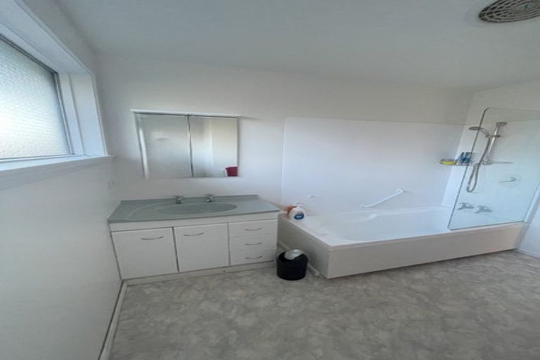 Photo of property in 309 Waimairi Road, Ilam, Christchurch, 8041