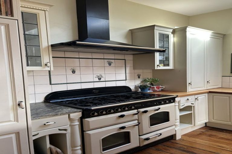 Photo of property in 2/1 Wilkinson Street, Oriental Bay, Wellington, 6011