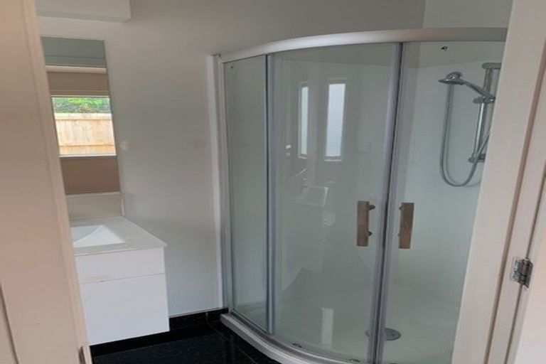 Photo of property in 1u5 June Place, Hamilton East, Hamilton, 3216