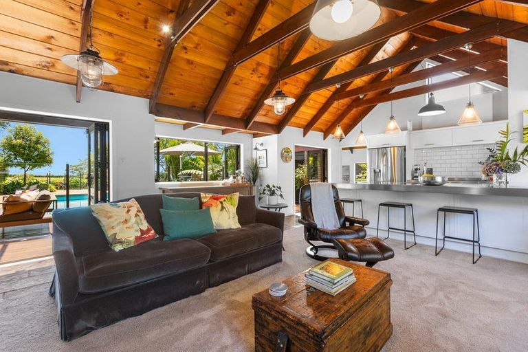 Photo of property in 531 Frankley Road, Hurworth, New Plymouth, 4371