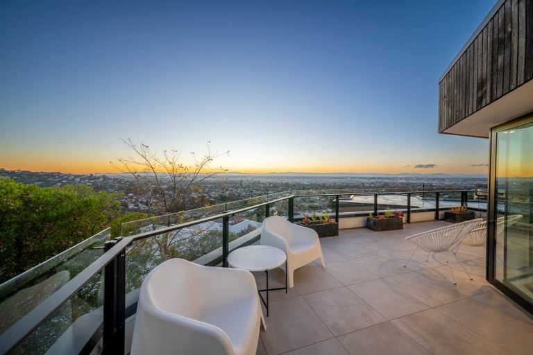 Photo of property in 8 Lookaway Place, Huntsbury, Christchurch, 8022