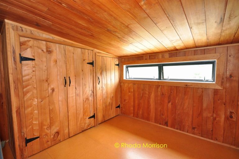 Photo of property in 330 Franklin Road, Paparoa, 0571