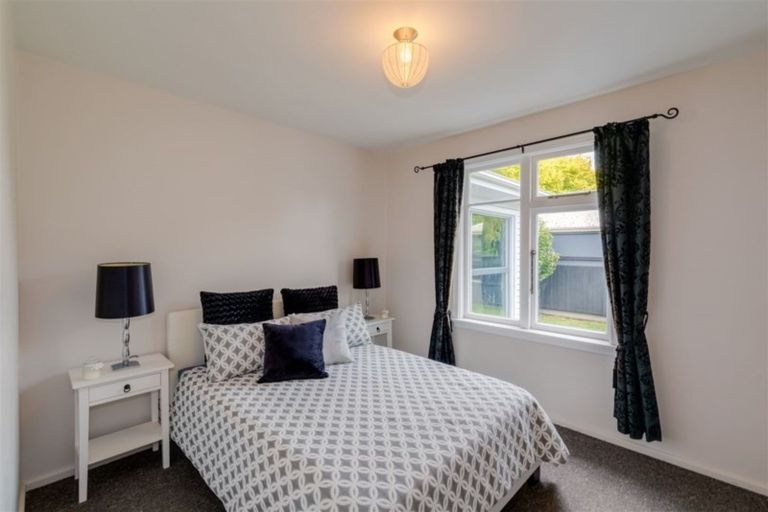 Photo of property in 1/25 Esperance Street, St Albans, Christchurch, 8052