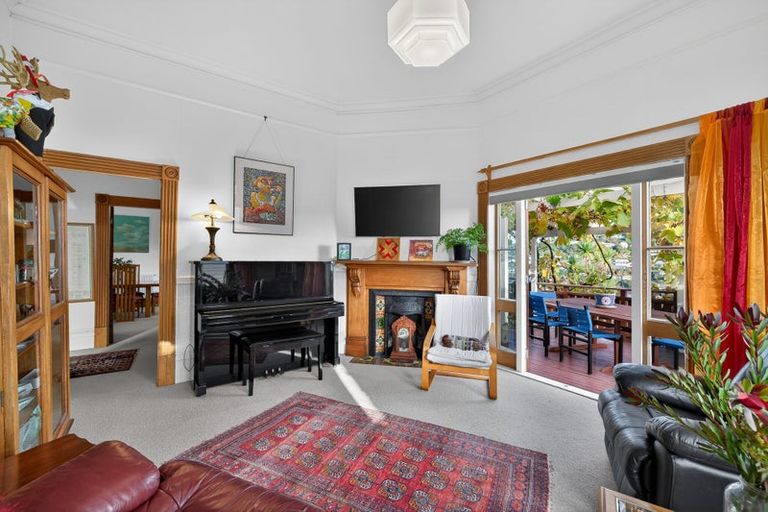 Photo of property in 38 Mount Street, Nelson South, Nelson, 7010