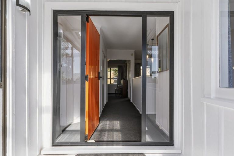 Photo of property in 37 Glenn Terrace, Otumoetai, Tauranga, 3110