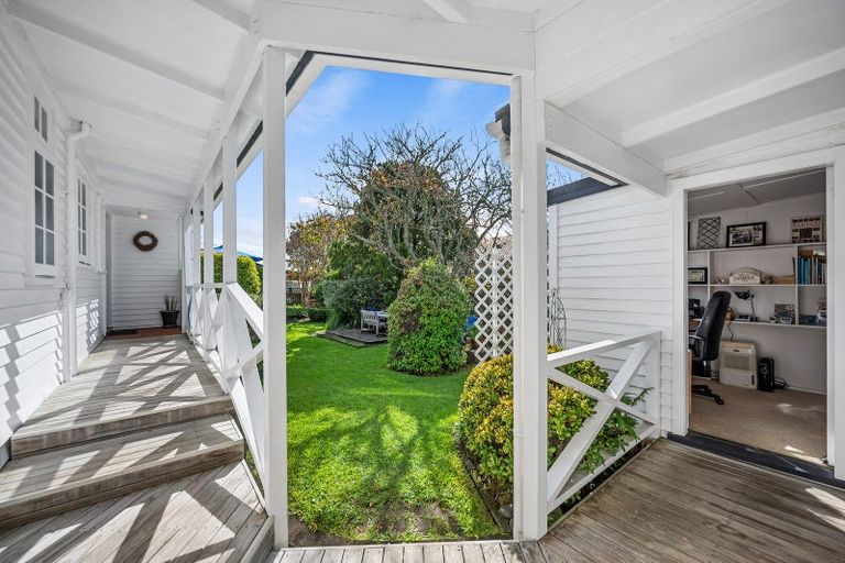 Photo of property in 62 Northboro Road, Belmont, Auckland, 0622
