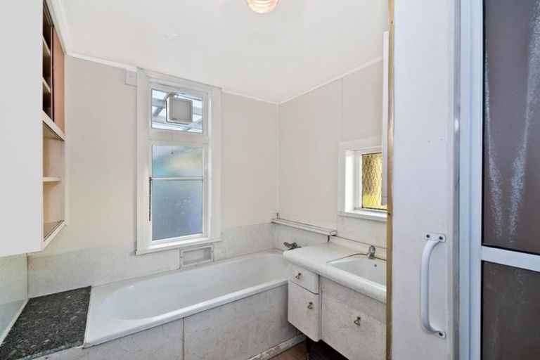 Photo of property in 22 Elm Grove, Linwood, Christchurch, 8011