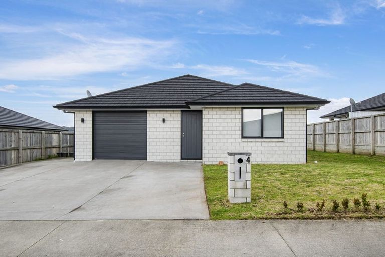 Photo of property in 4 Pukepuke Place, Port Whangarei, Whangarei, 0110