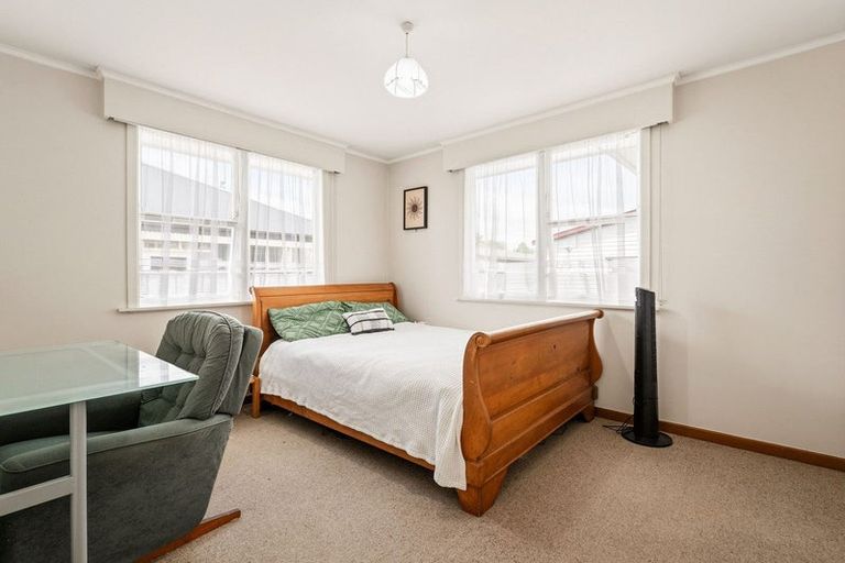 Photo of property in 2 Rimu Street, Gate Pa, Tauranga, 3112