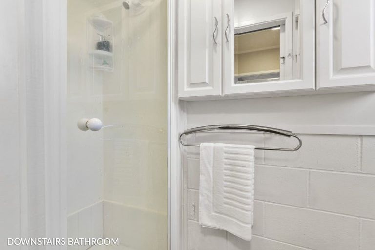 Photo of property in 26 Saffron Street, Birkdale, Auckland, 0626