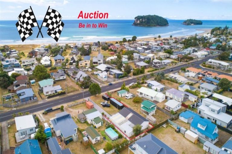 Photo of property in 217 Ocean Road, Whangamata, 3620