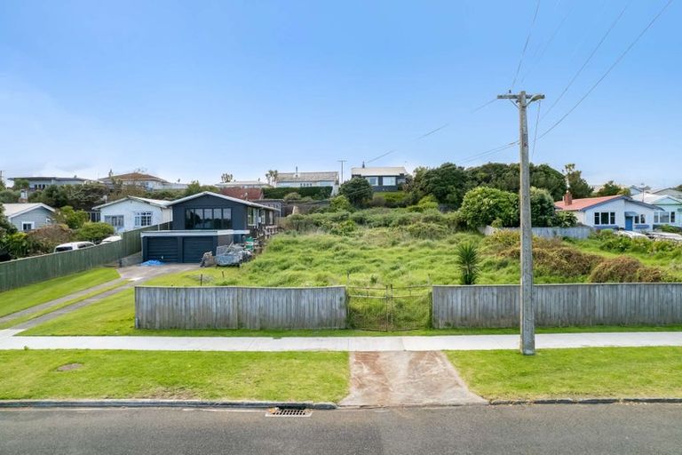 Photo of property in 36 Karaka Street, Castlecliff, Wanganui, 4501