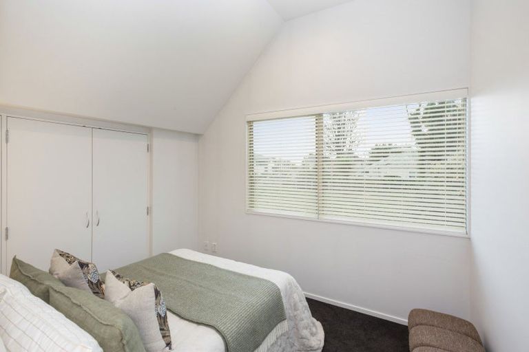 Photo of property in 9/86 Brockworth Place, Riccarton, Christchurch, 8011
