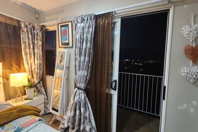 Photo of property in 8 Kylie Court, Clover Park, Auckland, 2019