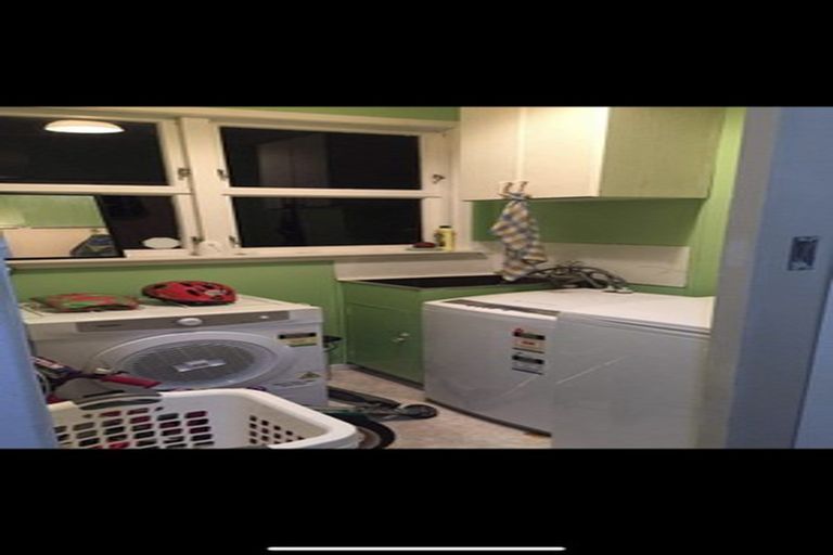 Photo of property in 3 Pacey Avenue, Hawera, 4610