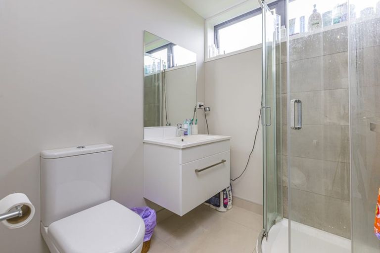 Photo of property in 52 Koro Lane, Mangere Bridge, Auckland, 2022