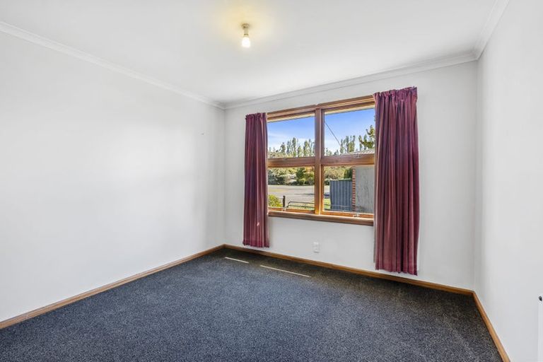 Photo of property in 1 Lowry Street, Waiau, 7332