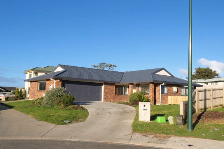 Photo of property in 18 Grangewood Close, Favona, Auckland, 2024