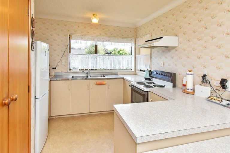 Photo of property in 16a Reidy Place, Pukekohe, 2120