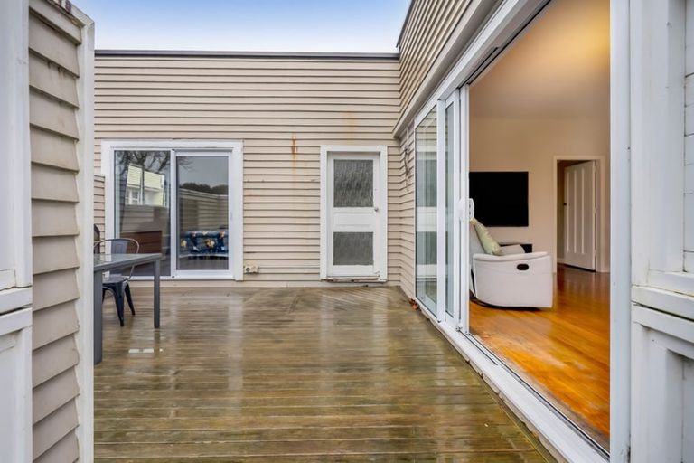 Photo of property in 1/6 Cornwall Street, Brooklands, New Plymouth, 4310